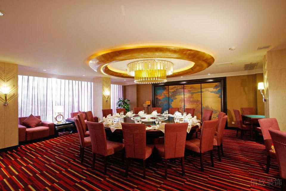 包間多人餐桌