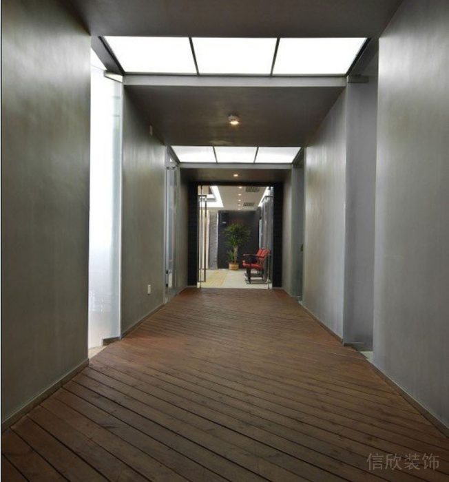 深圳南山科技園中式風(fēng)格辦公室裝修