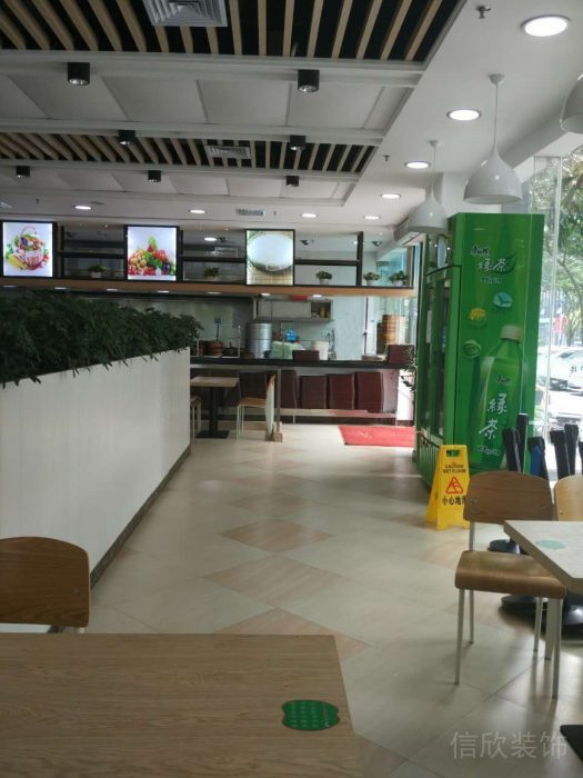 深圳福田一品佳快餐廳裝修_過(guò)道