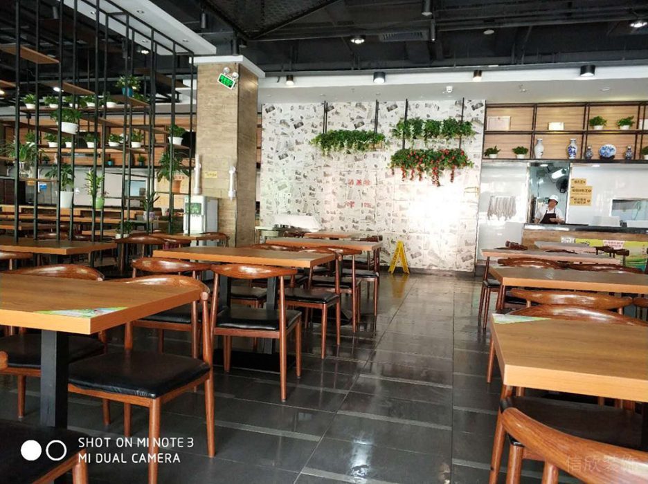 南山快餐店裝修-餐區