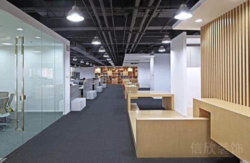 辦公室過道休息區木質座椅一體式設計圖
