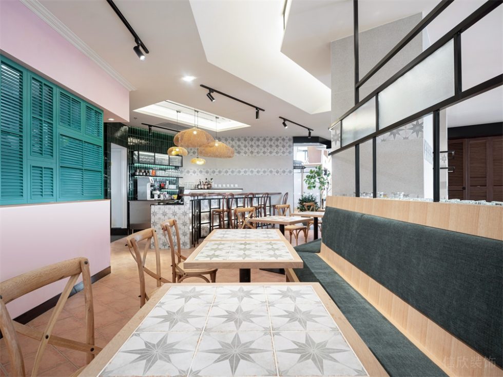 深圳福田京地大廈東南亞風(fēng)格越南菜餐廳裝修案例藝術(shù)拼花瓷磚餐臺(tái)