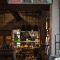 法式復(fù)古餐廳黑色金屬吊牌裝修設(shè)計(jì)