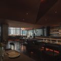 自然原始餐廳不規(guī)則天花裝修設(shè)計(jì)